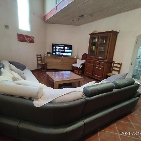 La Villa Moursoise 4 Etoiles Extérieur photo