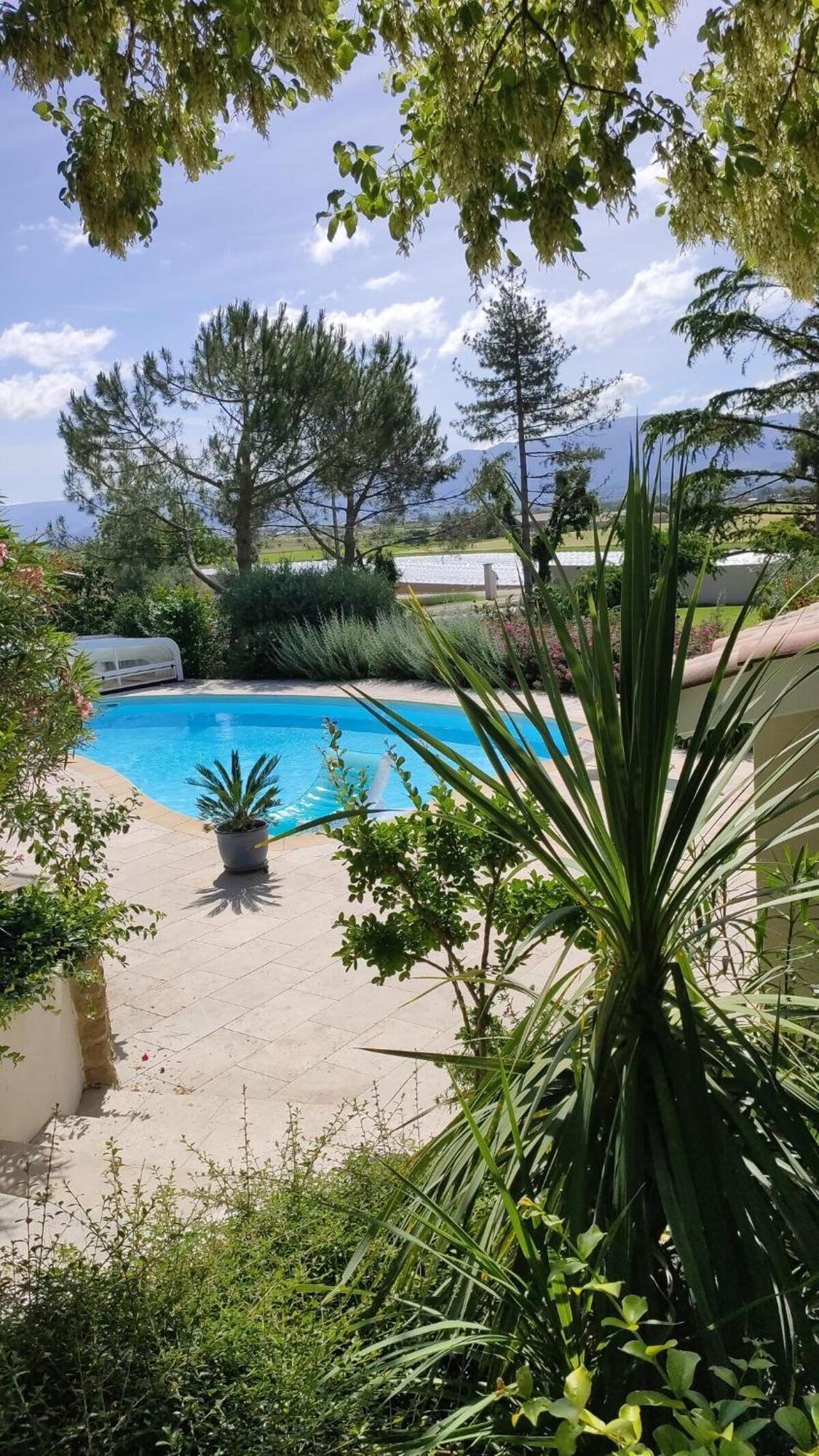 La Villa Moursoise 4 Etoiles Extérieur photo