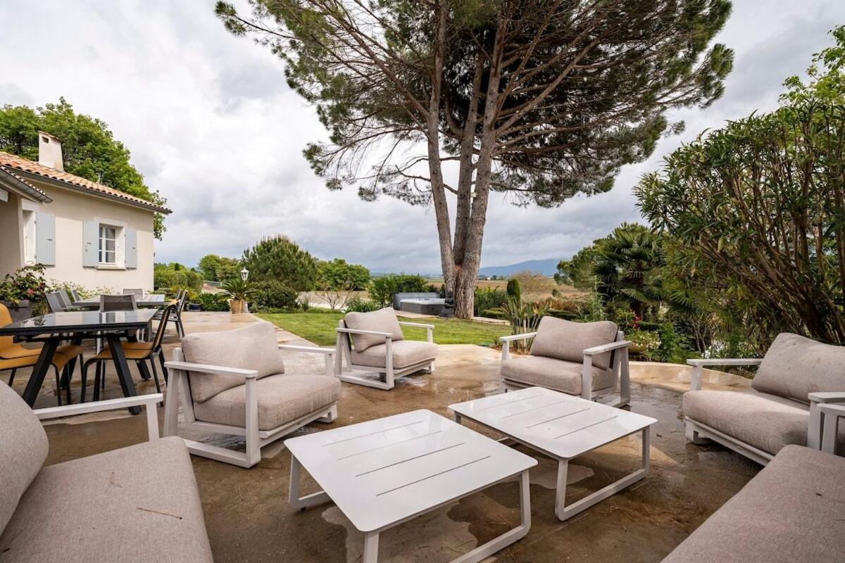 La Villa Moursoise 4 Etoiles Extérieur photo